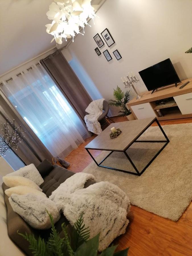 Masaryss Apartament Тульча Екстер'єр фото